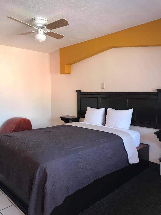 Costa Mar Motel Ensenada Exterior photo