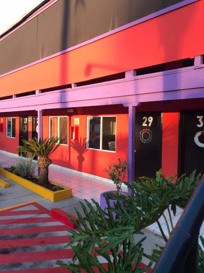 Costa Mar Motel Ensenada Exterior photo